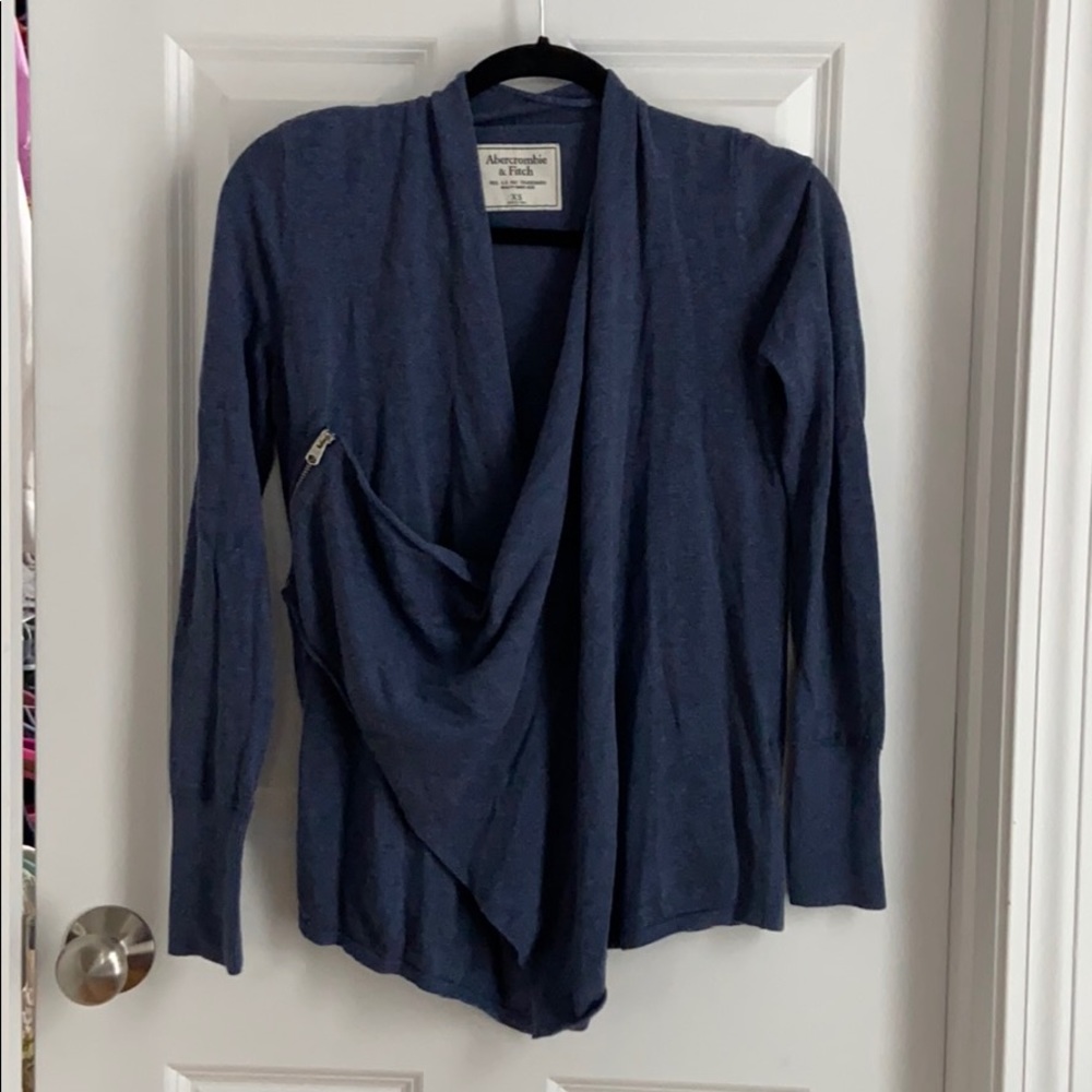 Abercrombie & Fitch side zip cardigan sweater